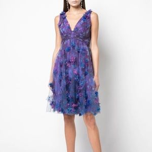Marchesa Notte Vneck Empire Waist Cocktail Dress